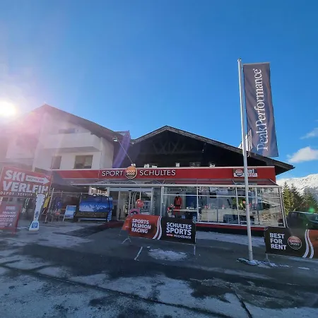 Alpenapart Schultes Sports 公寓 耶岑斯